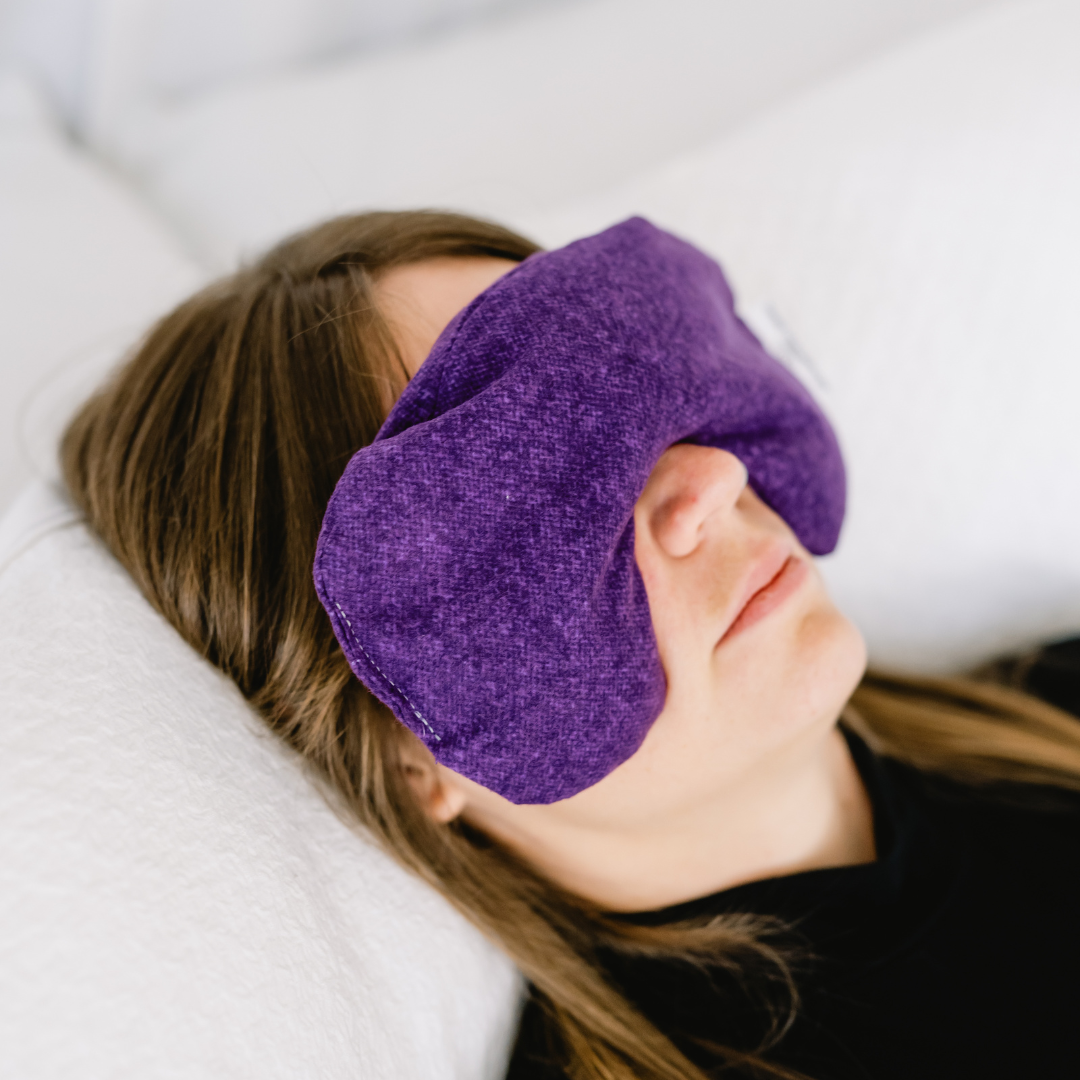 Contoured Eye Pillow