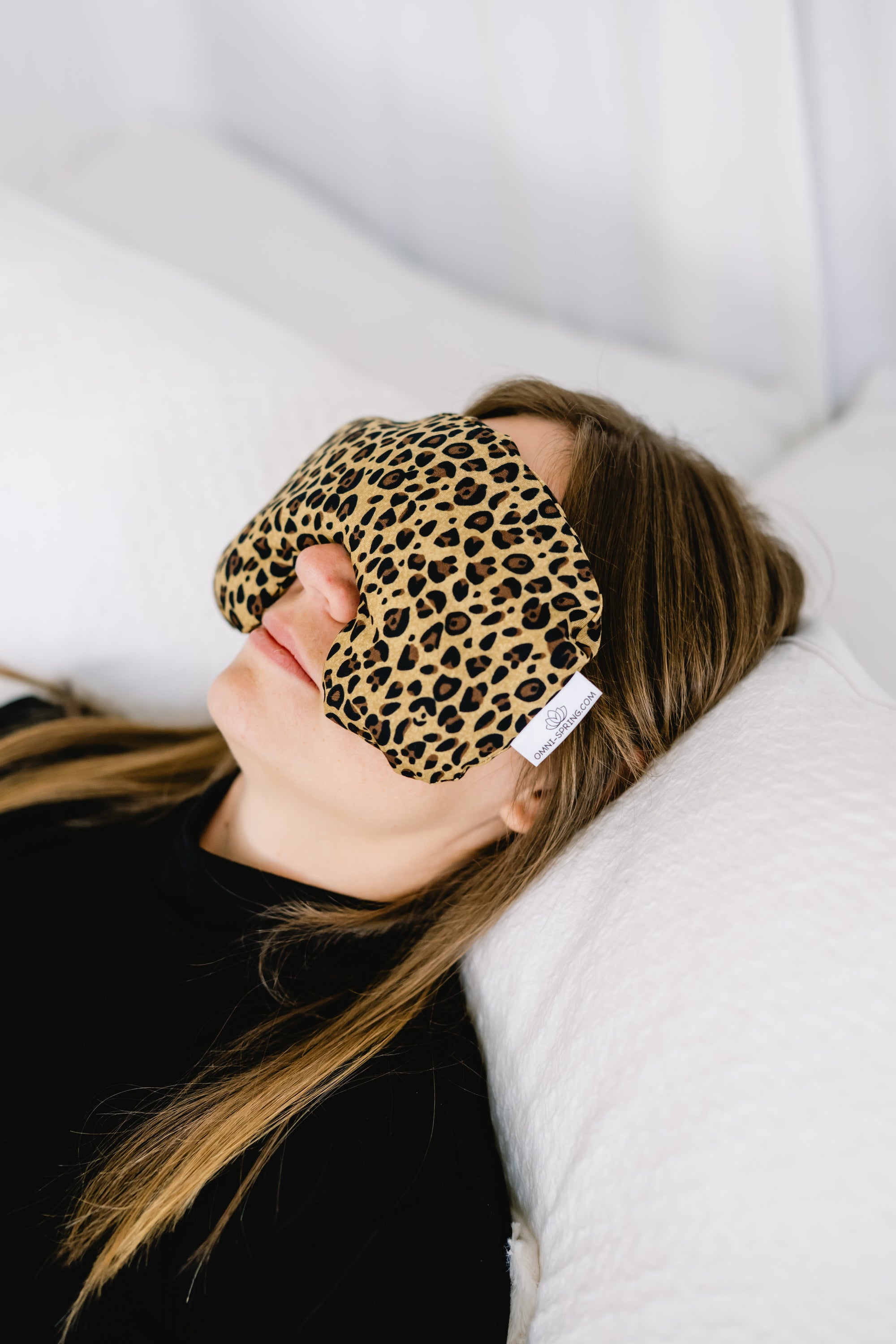 Contoured Eye Pillow